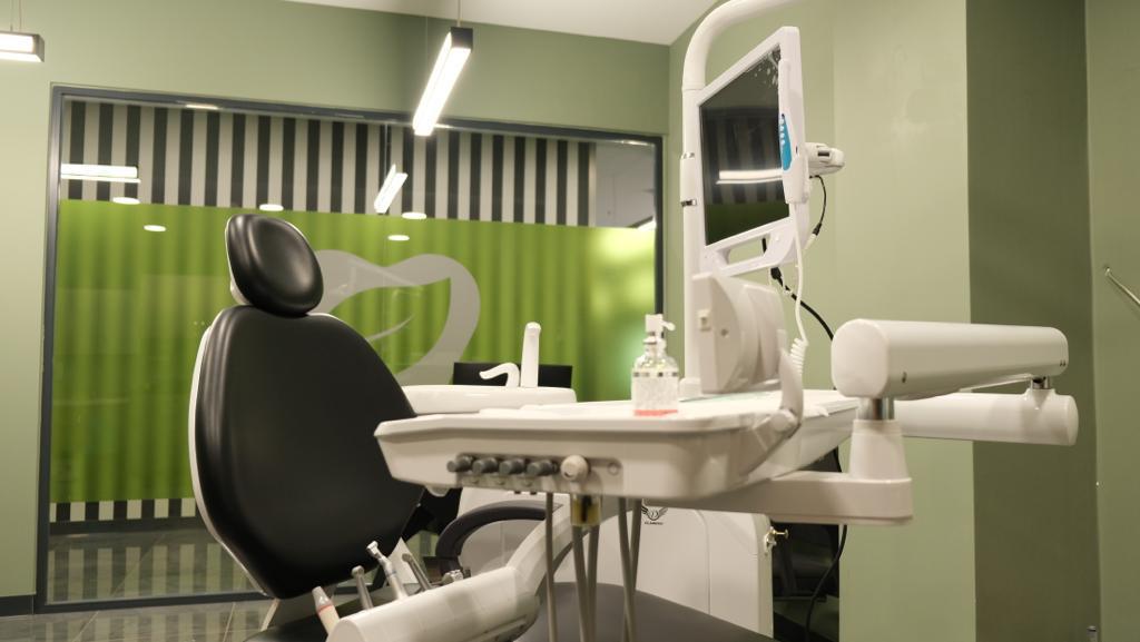 Yaprak Dent Clinic image 3
